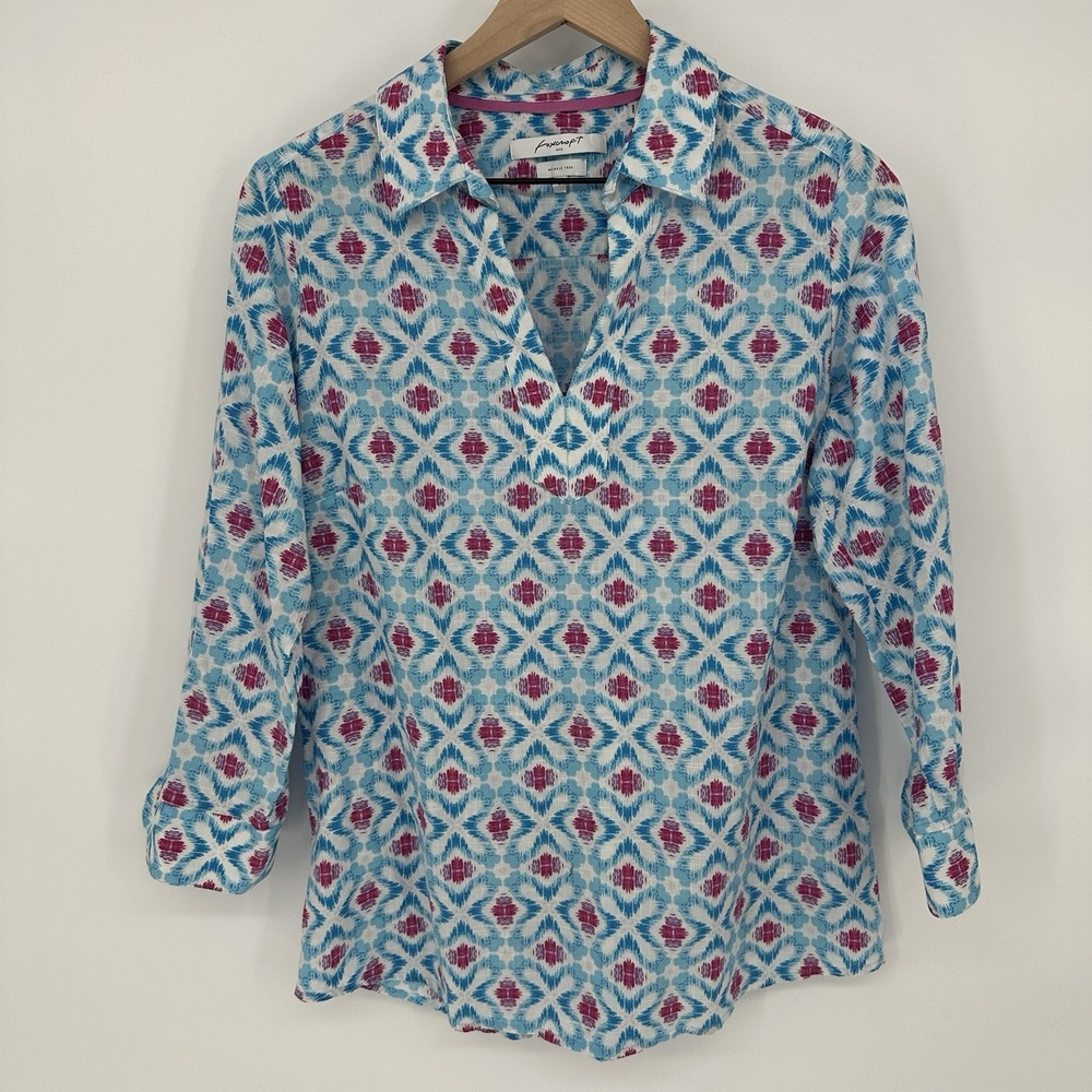Foxcroft Sz 8 Blue Pink Ikat Blouse Wrinkle Free V Neck Tunic Top 3/4 Tulip Cuff